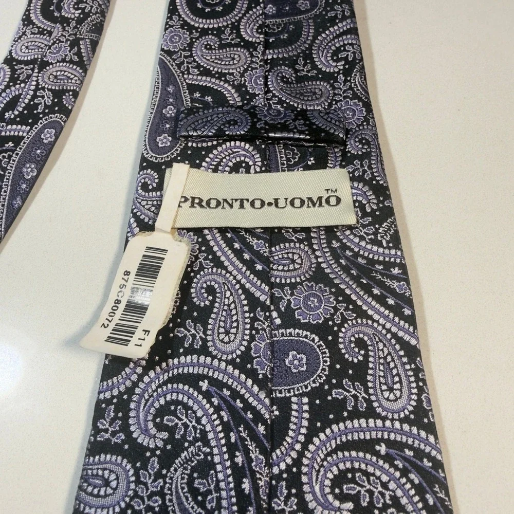 Pronto Uomo Tie Mens OS Purple Black Excellent Silk Paisley Woven Jacquard New